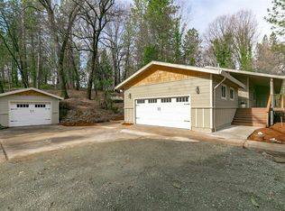 10462 Bitney Springs Rd, Nevada City, CA 95959