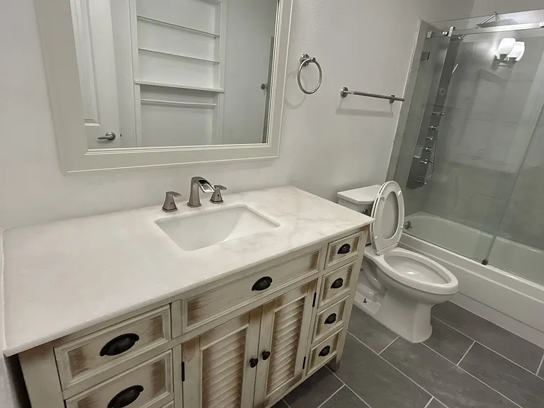 4425 N Canal Cir — Photo 7