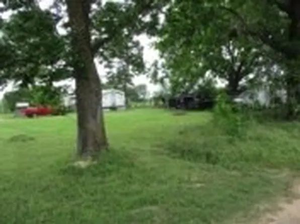 2079 Highway 779, Emory, TX 75440