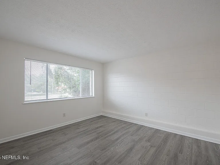 1217 Park Ave #28 — Photo 16