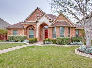 1713 Flowers Dr, Carrollton, TX 75007