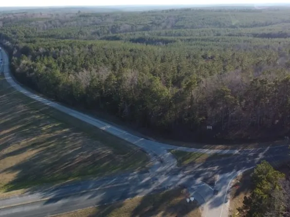 57 Pecos Dr, Winnsboro, SC 29180