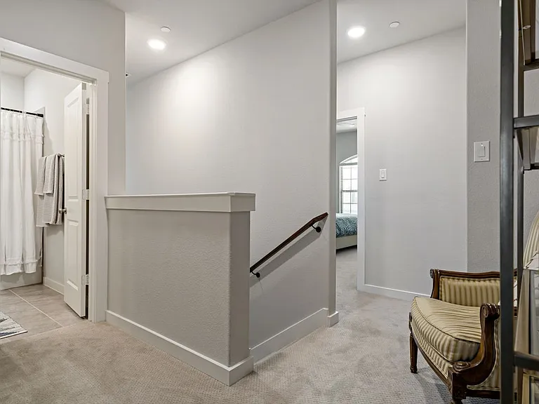 2749 Starburst Dr — Photo 14