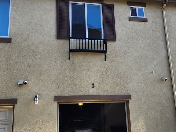 3rd image of 4300 Newton Ave #0