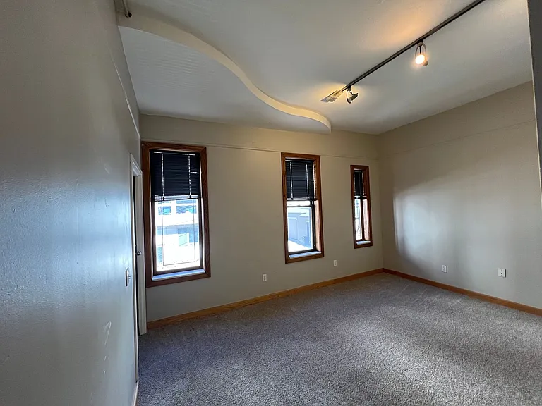 2323 W 30th Ave — Photo 10
