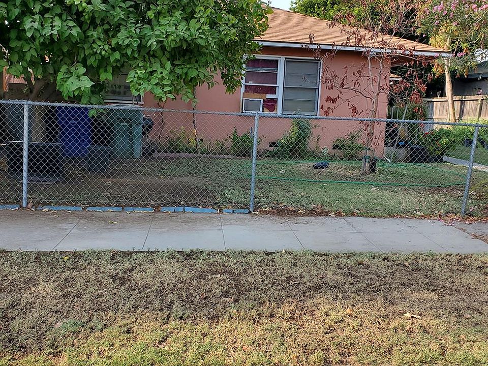 2nd image of 3212 E Washington Ave