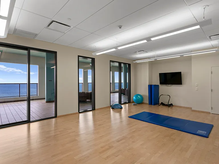 1 Beach Dr SE #1112 — Photo 47