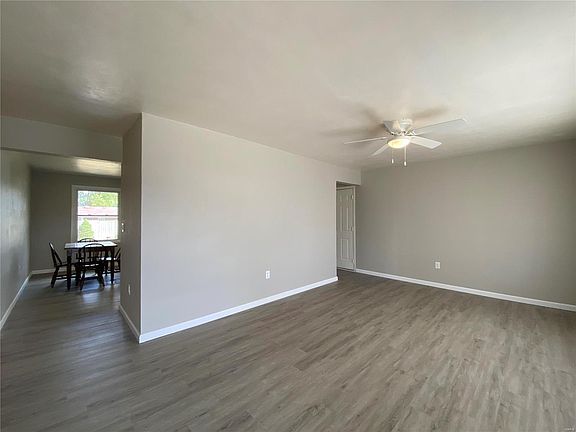 4th image of 2313 Arnold Dr