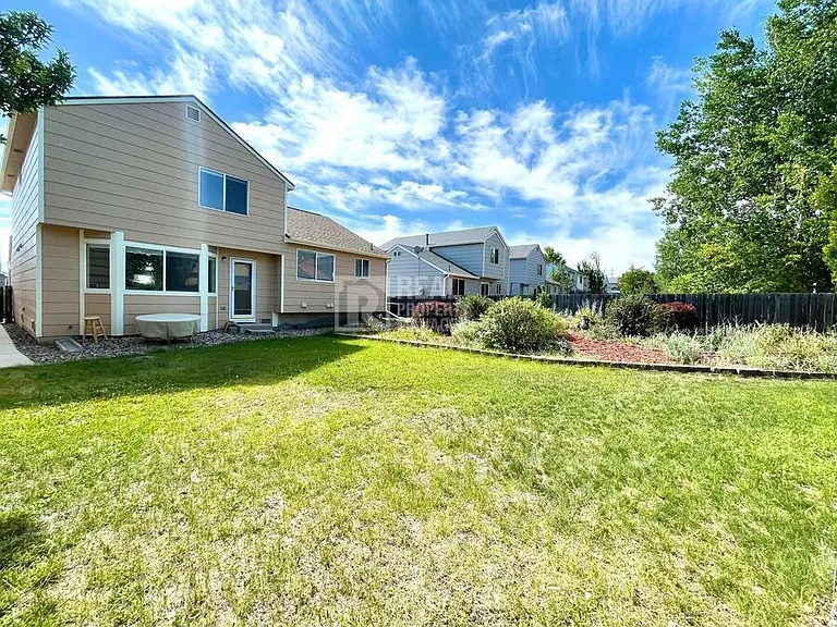 4347 S Halifax St — Photo 17