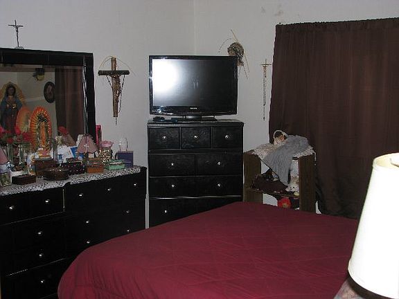 4th image of 504 N 11th St