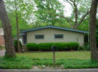 8744 Panther Dr, Woodway, TX 76712