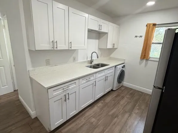 3813 E Miller Ave, 3813 E Miller Ave #B, Tampa, FL 33604