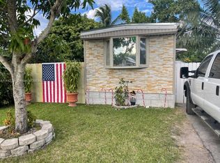 13111 SW 14th St, Miami, FL 33184