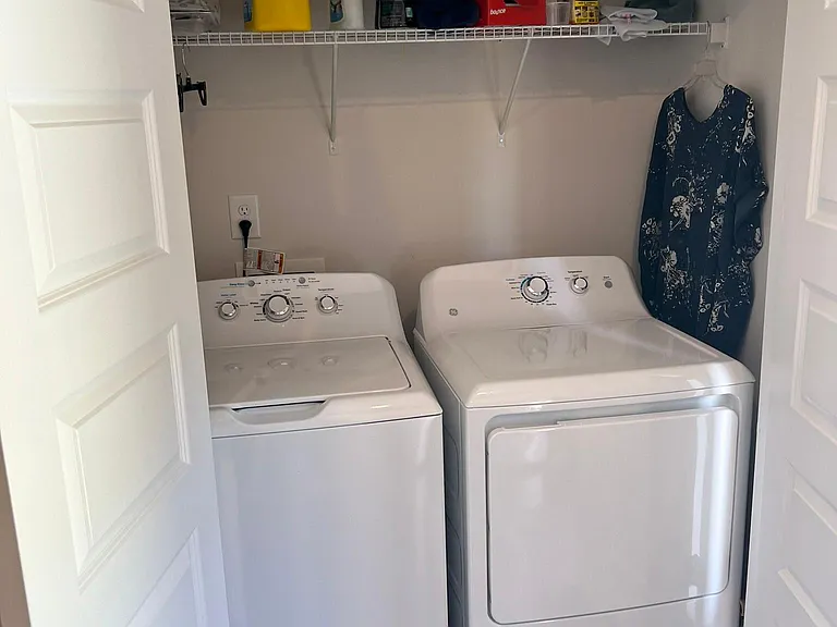 4011 Inlet Loop — Photo 9