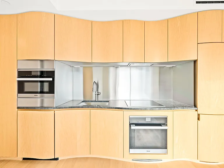 1568 Alberni St #1504 — Photo 5