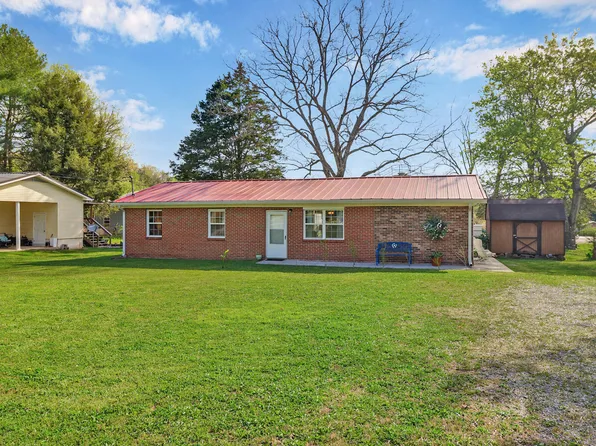 92 Mary Ann Ln, Pikeville, TN 37367