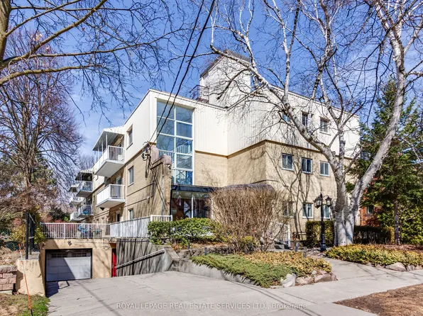 172 Sherwood Ave #304, Toronto, ON M4P 2A8