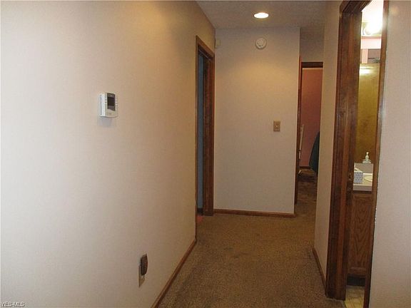 3rd image of 15655 Sassafras Dr