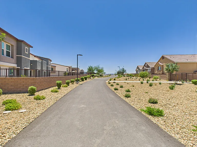 Elkhorn Pointe at Heartland — Photo 32