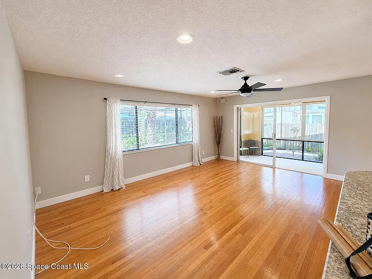 1440 Dorsal St — Photo 33