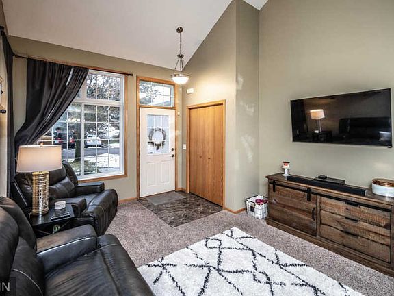 5th image of 17025 Eagleview Ln