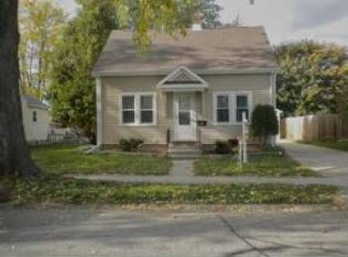 1716 W Reeve St, Appleton, WI 54914
