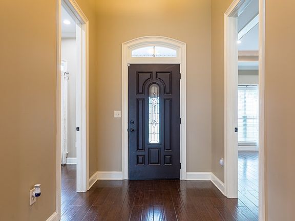 3rd image of 3643 Hican Dr