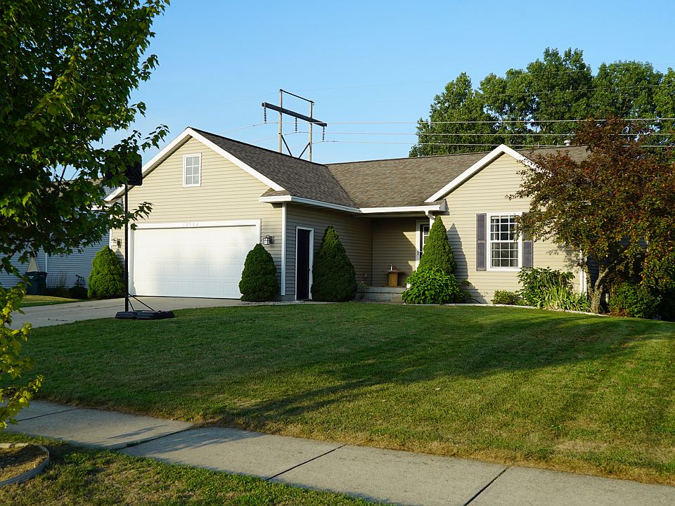 1st image of 10986 Douglas Dr