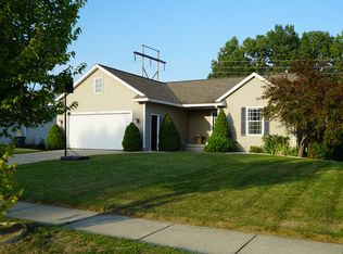 10986 Douglas Dr, Allendale, MI 49401