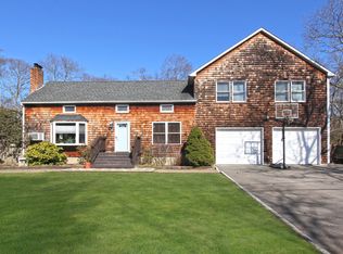 23 Sea Shore Ave, East Quogue, NY 11942