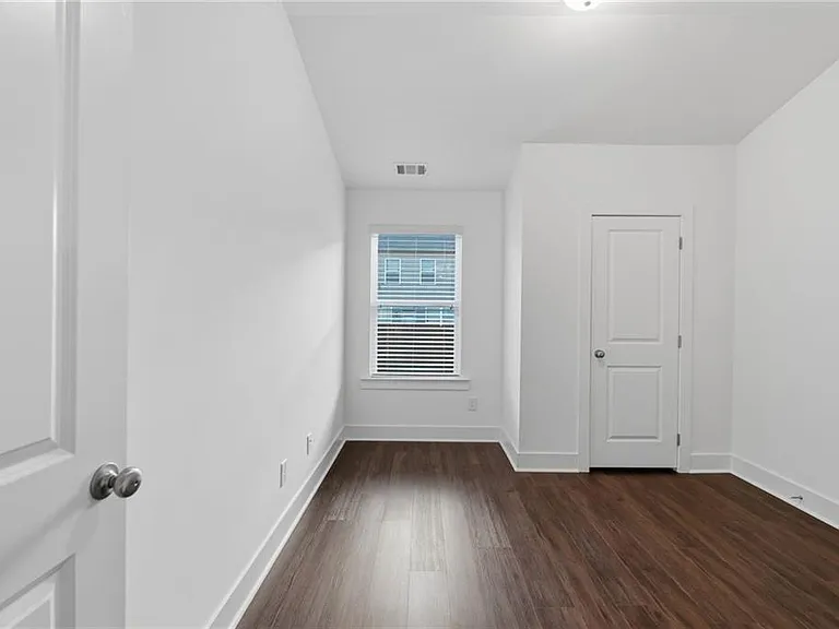 2244 Mulsanne Dr — Photo 23