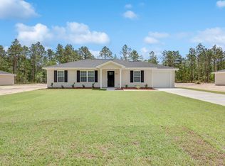 561 Church Cir, Jesup, GA 31545
