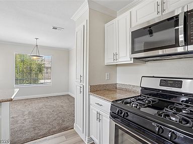 2700 N Rainbow Blvd APT 2136, Las Vegas, NV 89108, photo 4