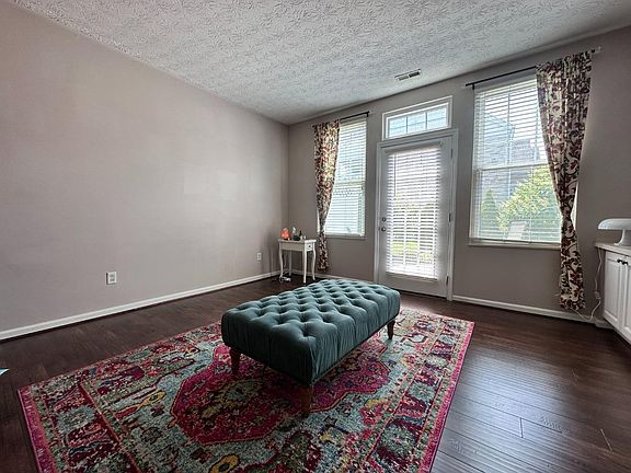 3rd image of 3587 Harbour Bay Dr
