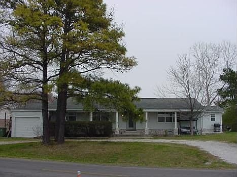 1st image of 101 San Chez Dr
