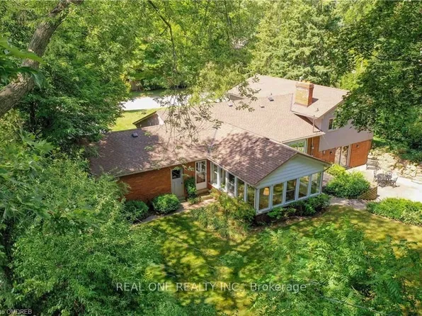 262 Cardinal Dr, Oakville, ON L6J 4P2