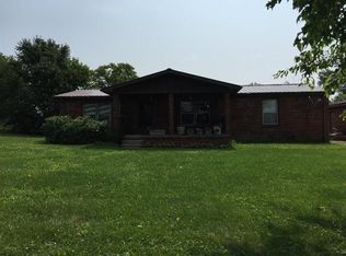2143 Menelaus Rd, Berea, KY 40403