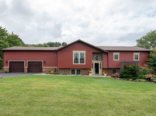 1195 Bair Hill Rd, Mount Pleasant, PA 15666