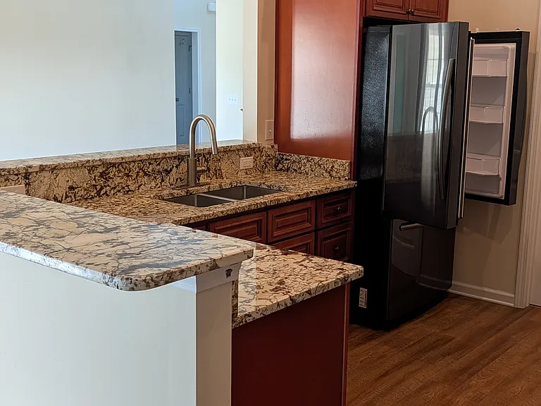 409 Arecales Dr — Photo 24