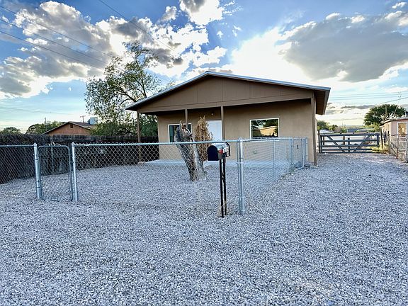 5th image of 1812 Rosita Pl SW