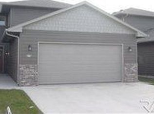 9015 W 32nd St #10H, Sioux Falls, SD 57106
