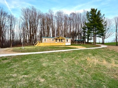 190 Mango Dr, Fenwick, WV, 26202
