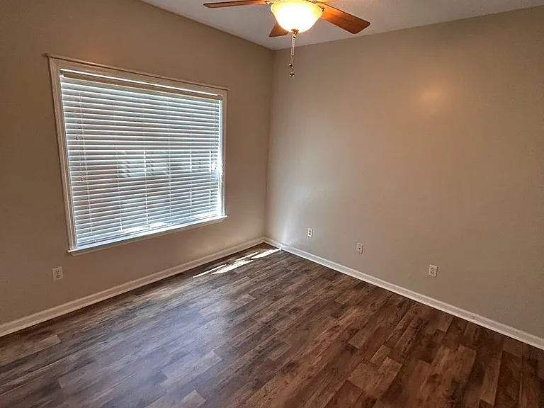 113 Autumn Way — Photo 13
