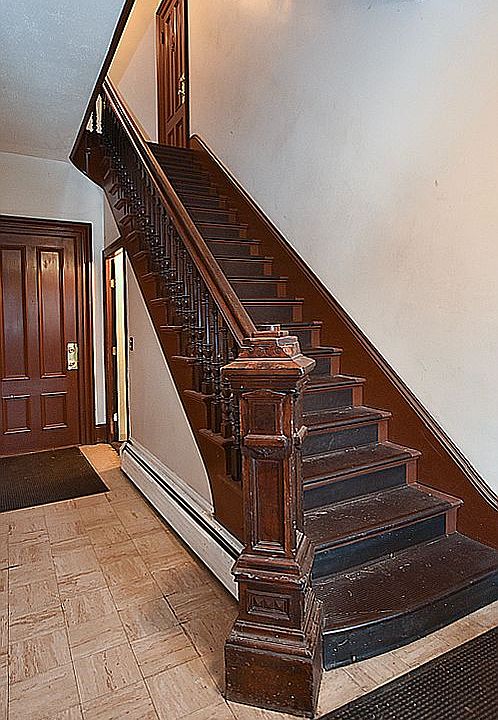 1st image of 414 Sayles Ave