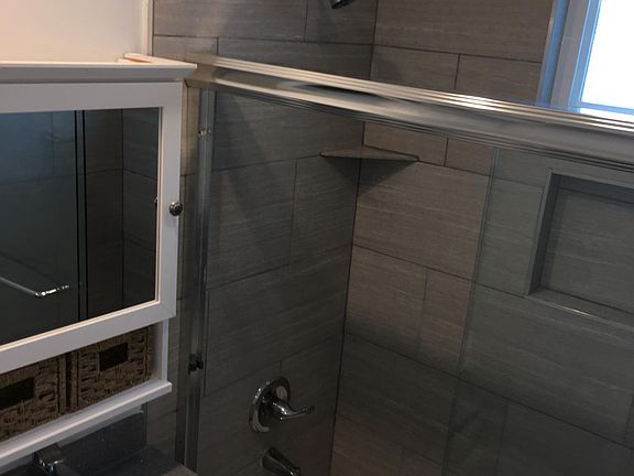 5th image of 655 Westminster Ave #10