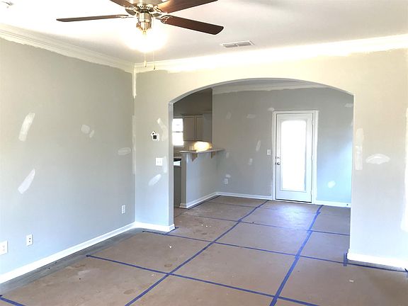 3rd image of 1129 Cotillion Lot 520
