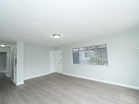 5th image of 5848 1/4 Ludell St