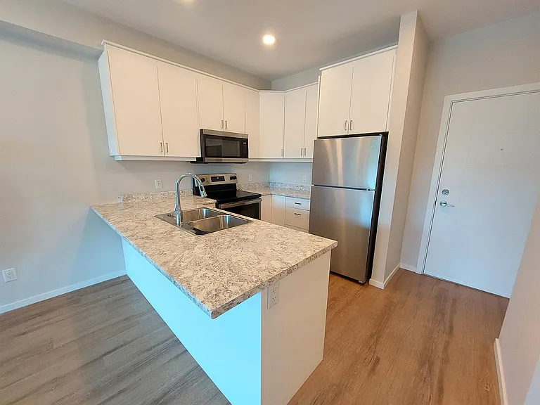 657 Redington Ave #212 — Photo 21