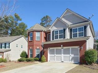 417 Collins Glen Ct, Lawrenceville, GA 30043
