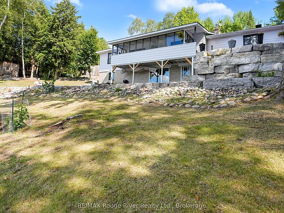 4th image of 1087 Lagoon Rd